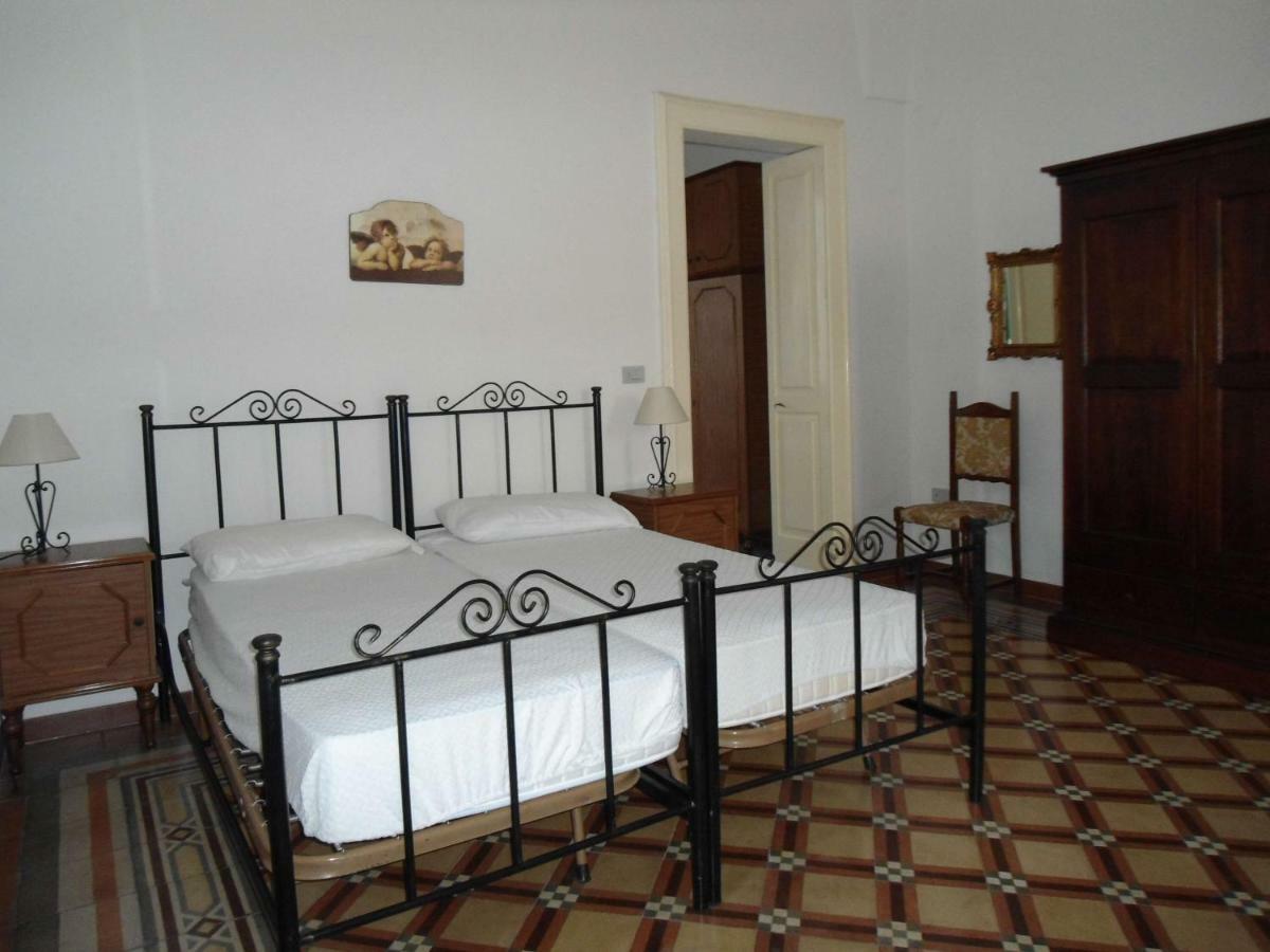 Villa Casa Tipica Di Mirella à Santa Maria di Leuca Extérieur photo